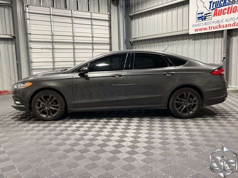 2018  Ford  Fusion  SE