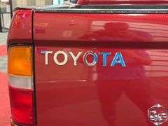 1998  Toyota  Tacoma SR5 4x4