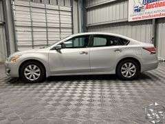 2015  Nissan  Altima  2.5 S