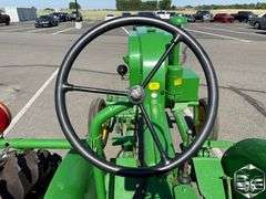 John Deere  LA