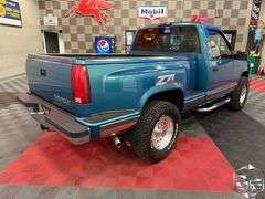 1998  Chevrolet  Pickup