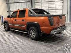 2004  Chevrolet  Avalanche  1500