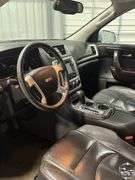 2013  GMC  Acadia  SLT