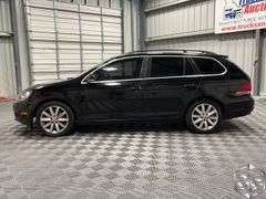 2011  Volkswagen  Jetta  SE SportWagen