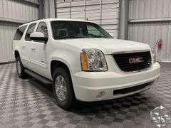 2011  GMC  Yukon XL  SLT