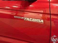 1998  Toyota  Tacoma SR5 4x4