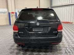 2011  Volkswagen  Jetta  SE SportWagen