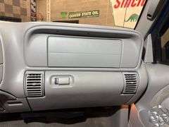 1998  Chevrolet  Pickup