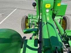 John Deere  LA