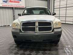 2005  Dodge  Dakota  ST