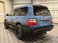 2004  Toyota  Land Cruiser