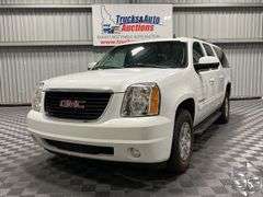 2011  GMC  Yukon XL  SLT