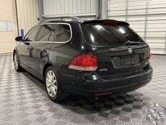 2011  Volkswagen  Jetta  SE SportWagen