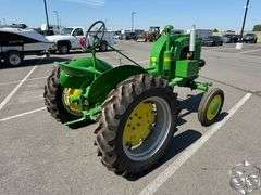 John Deere  LA