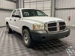 2005  Dodge  Dakota  ST
