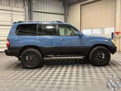 2004  Toyota  Land Cruiser