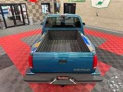 1998  Chevrolet  Pickup