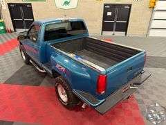 1998  Chevrolet  Pickup