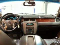 2011  GMC  Yukon XL  SLT