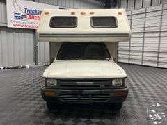 1990  Toyota  Pickup  Motorhome