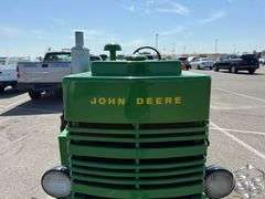 John Deere  LA
