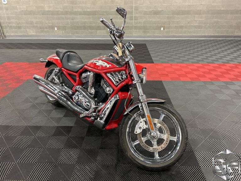 2006  Harley-Davidson  Screamin' Eagle  VROD