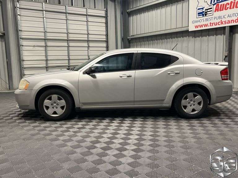 2010  Dodge  Avenger  SXT