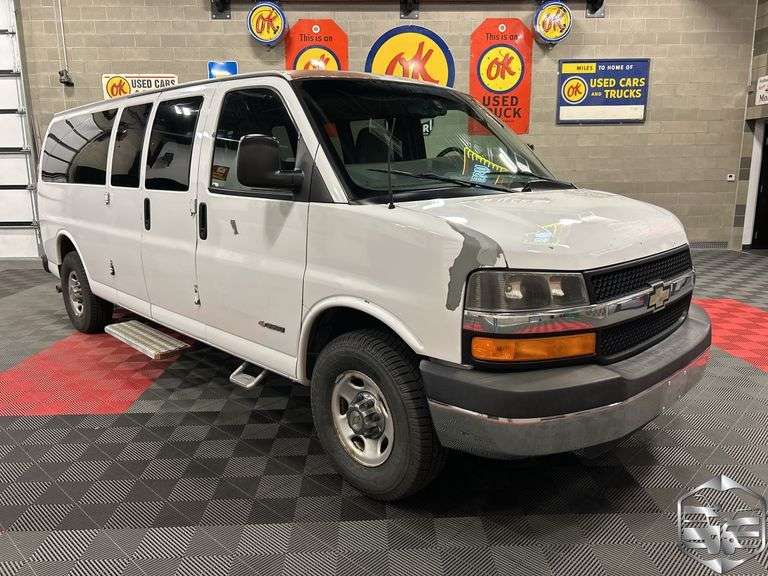 2004  Chevrolet  Express