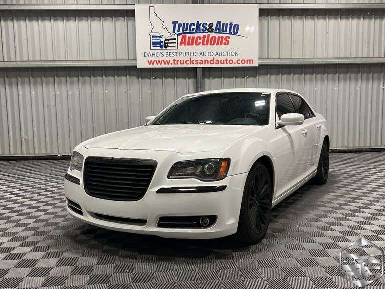 2013  Chrysler  300  S