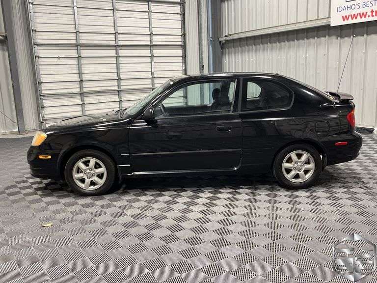 2004  Hyundai  Accent  GL