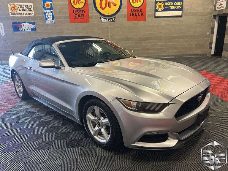 2016  Ford  Mustang