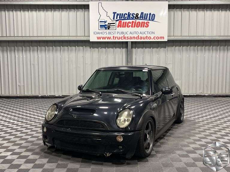 2006  MINI  Cooper  S
