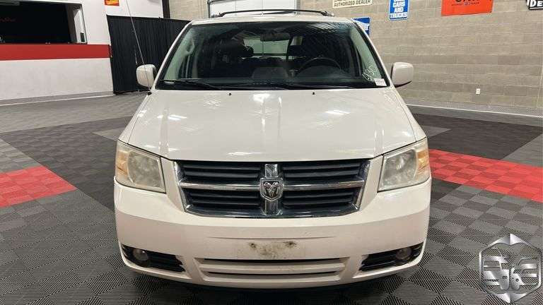 2010  Dodge  Grand Caravan   SXT