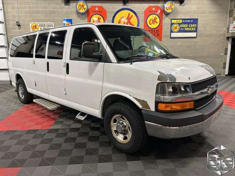 2008  Chevrolet  Express  LS