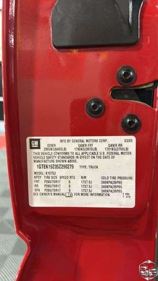 2005  GMC  Sierra 1500   SLT