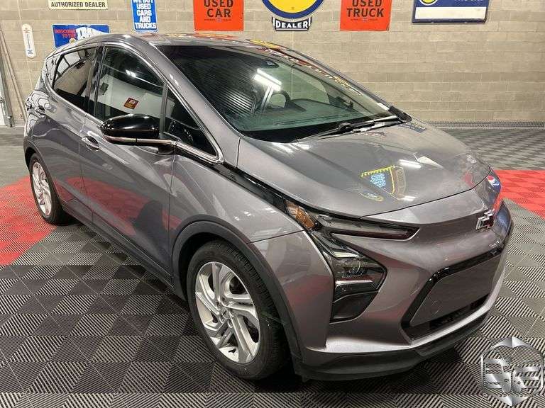 2022  Chevrolet  Bolt  LT