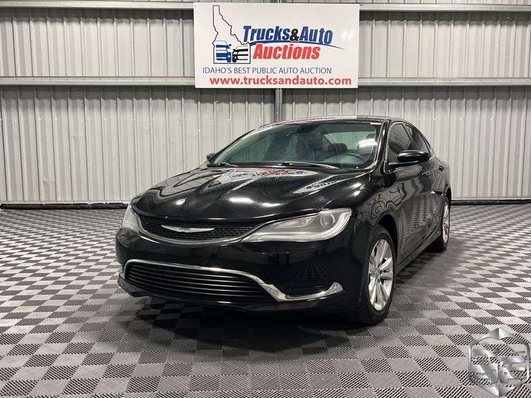 2016  Chrysler  200  Limited