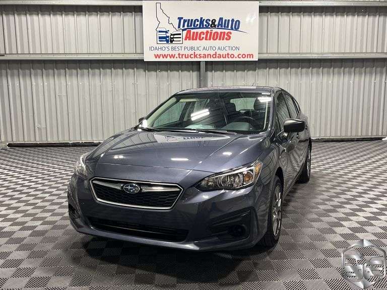 2017  Subaru  Impreza   2.0i