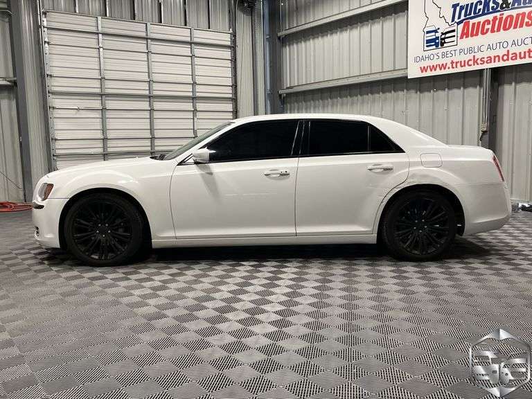 2013  Chrysler  300  S