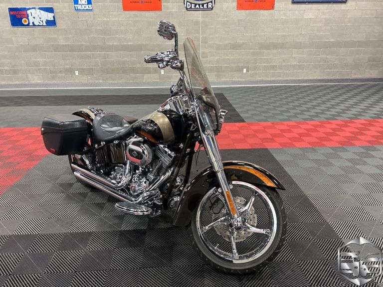 2011  Harley-Davidson  Softail Convert   FLSTSE
