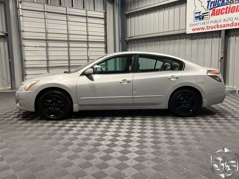 2010  Nissan  Altima  2.5 S