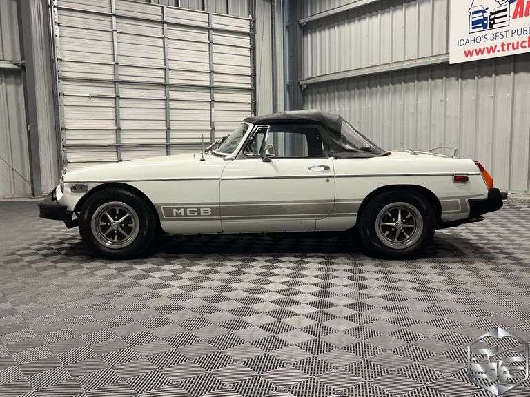 1977   MG  MGB  Convertible