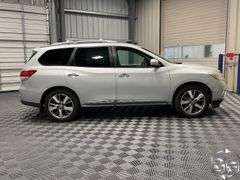 2013  Nissan  Pathfinder  Platinum