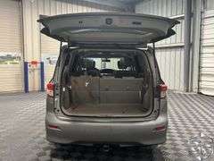 2012  Nissan  Quest  SL
