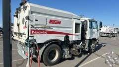 2010  Nissan   UD3300  Sweeper Truck