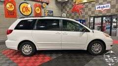 2009  Toyota  Sienna