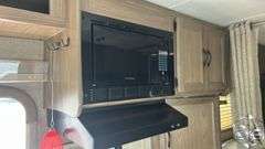 2016  Coach Men   Freelander Micro   T-350 HD DRW