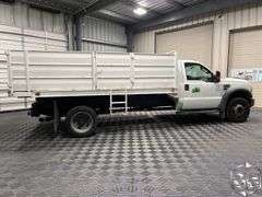 2008  Ford  F550 Super Duty    W/ Dump Bed
