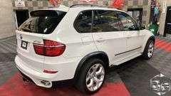 2011  BMW  X5  xDrive35d