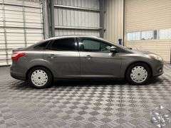 2014  Ford  Focus  SE